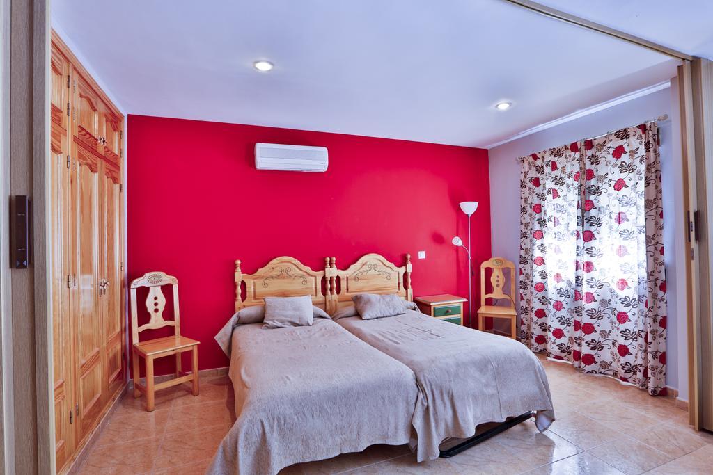 Apartamentos Castillo Cazorla Bagian luar foto