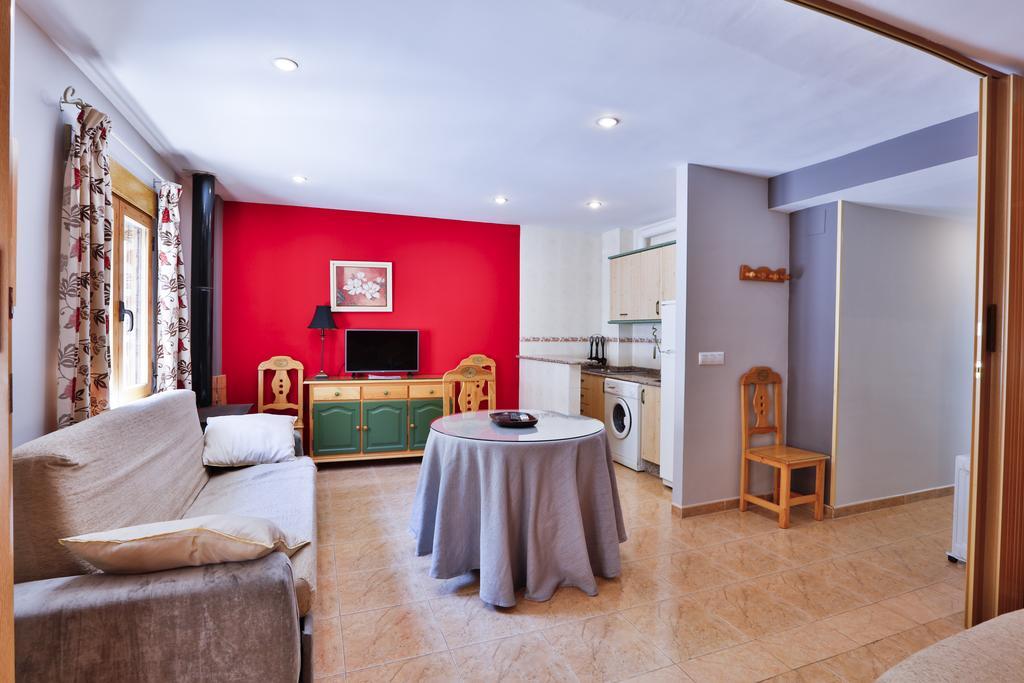 Apartamentos Castillo Cazorla Bagian luar foto