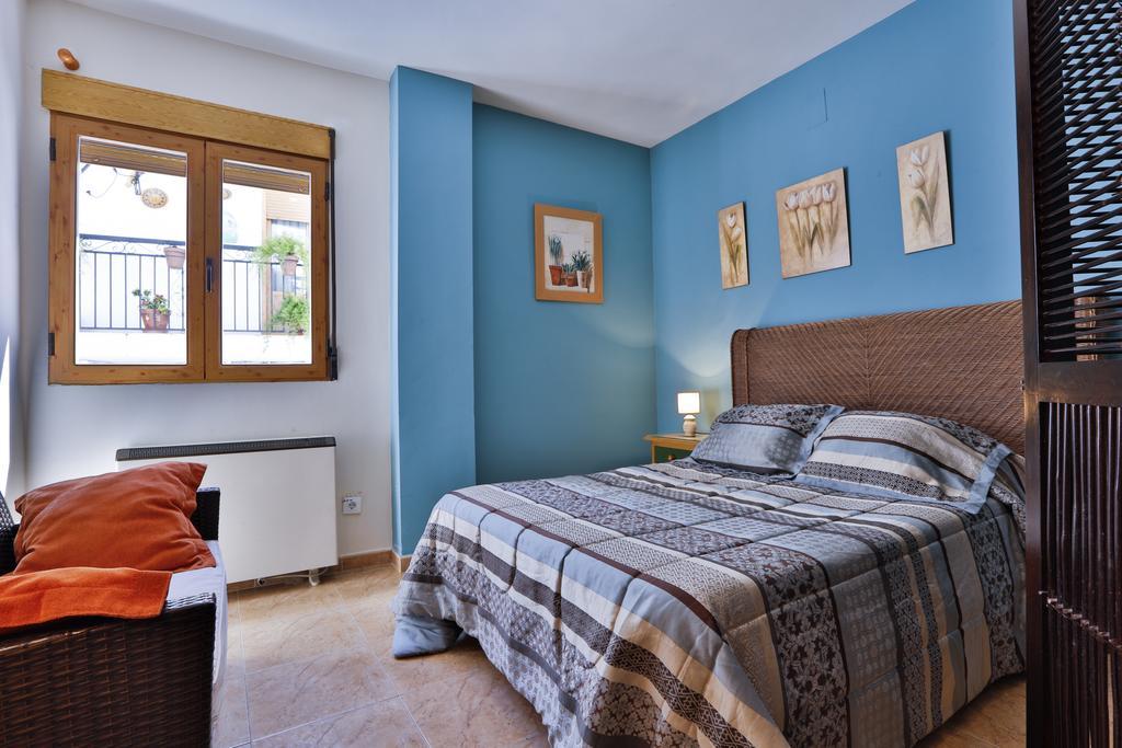 Apartamentos Castillo Cazorla Bagian luar foto