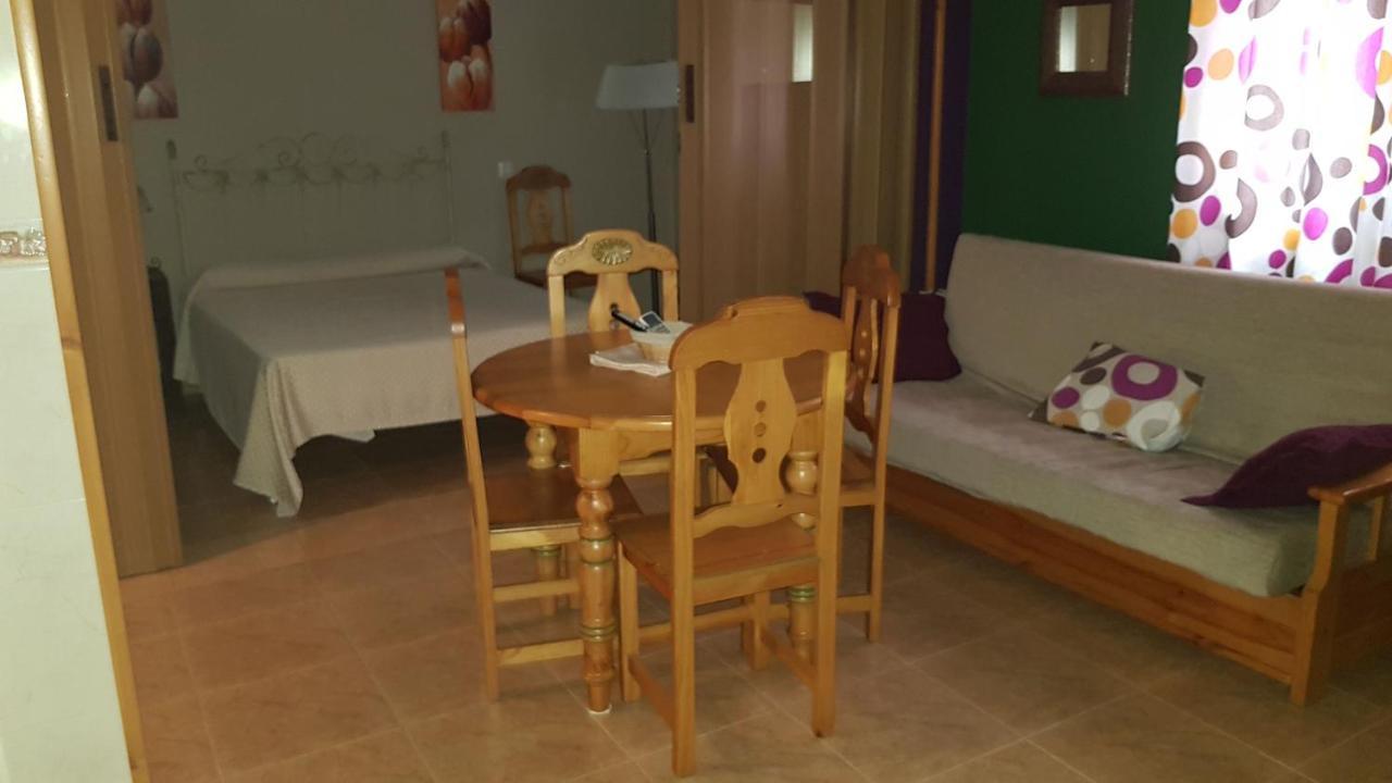 Apartamentos Castillo Cazorla Bagian luar foto